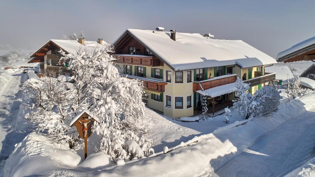 Gaestehaus Alpina Bad Kohlgrub Exterior foto